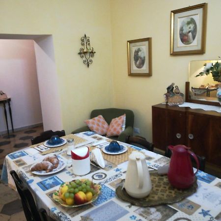 Bed and Breakfast Angelina Antica Dimora Террачина Экстерьер фото